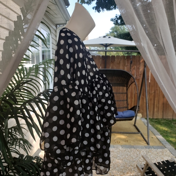 Ruffled crop top - Picture 5 of 6